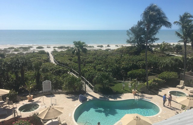 This Hurricane House condo is no longer available for 2021.