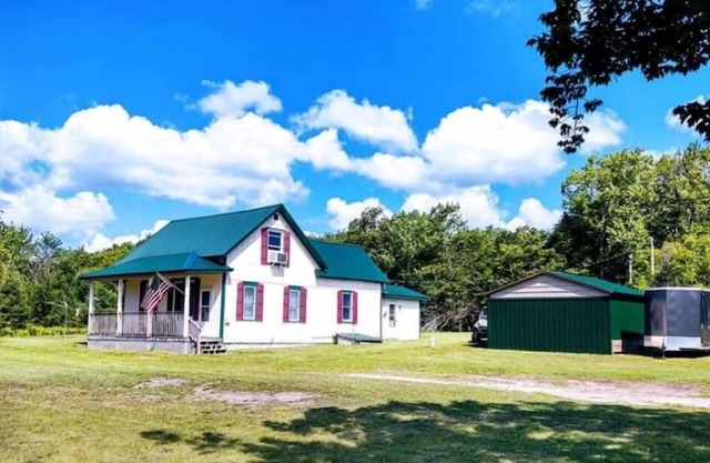 This Old House in Brevort