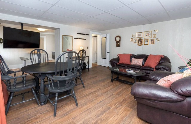 This Old House - Lofty Suite