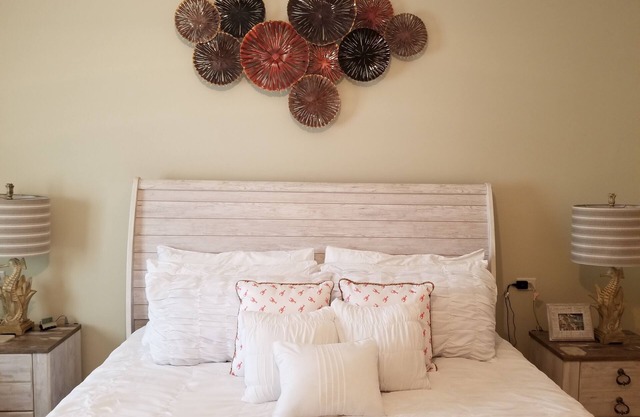 THIS TOWN HOME VILLA IS LOCATED 15 MINUTES FROM THE HIP STRIP IN MONTEGO BAY.