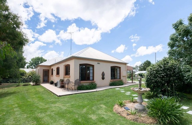 Thornleigh Cottage - Peaceful, Cosy & Convenient