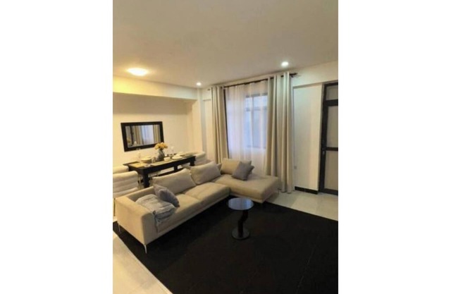 Three-Bedroom Apartment with Balcony 1& 4