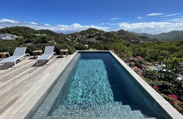 Ti Voyage 2BR in Colombier by Personal Villas - Stunning Views on the Hills