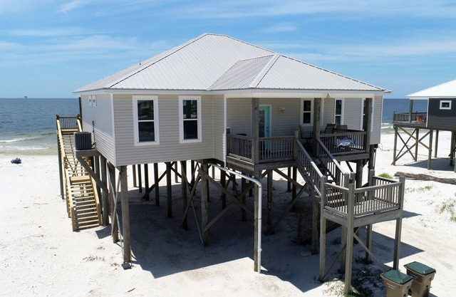 Tide Therapy | Gulf Front. Pet Friendly