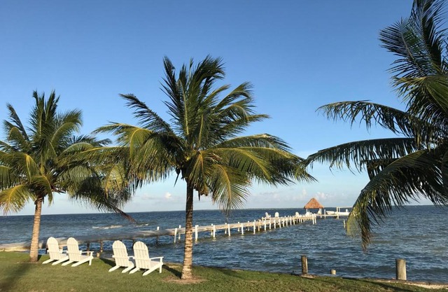 Tilt-Ta-Dock Resort Belize