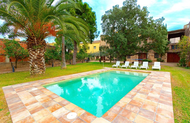 Timeless Elegance near Barcelona, 14 min to beach