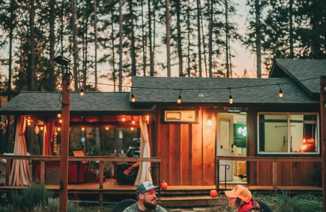 Tiny Cabin in the Woods | Hot Tub & Alpaca Rescue