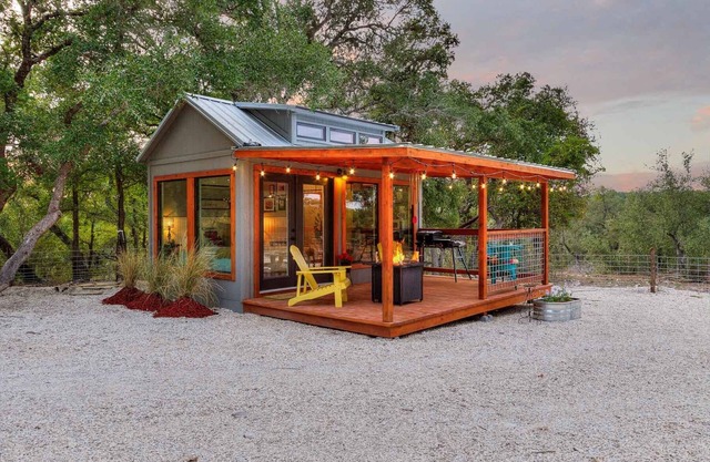 Tiny Farmhouse Getaway