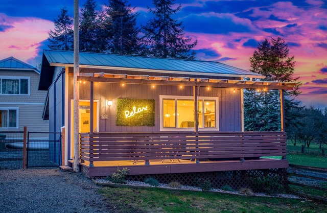 Tiny House Country Cottage