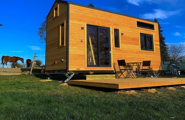 Tiny House Dans un Centre Équestre