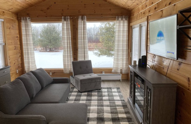Tiny house, loft bedroom, near the river, Cooperstown and Baseball hall of fame