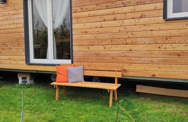 Tiny House 'Unser Großer Tiny House' with Mountain View, Shared Garden and Wi-Fi