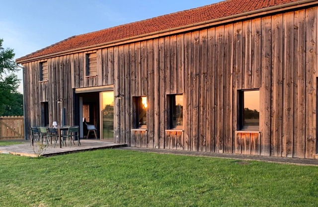 Tobacco drying shed renovated into a loft, at CAPDROT in Périgord Pourpre