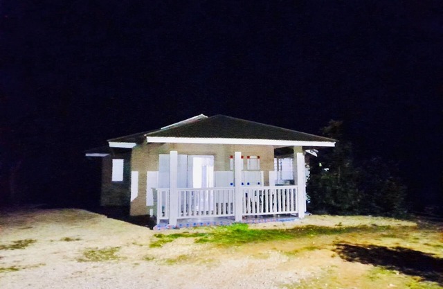 Tonga Horizon Cottage - Entire Place