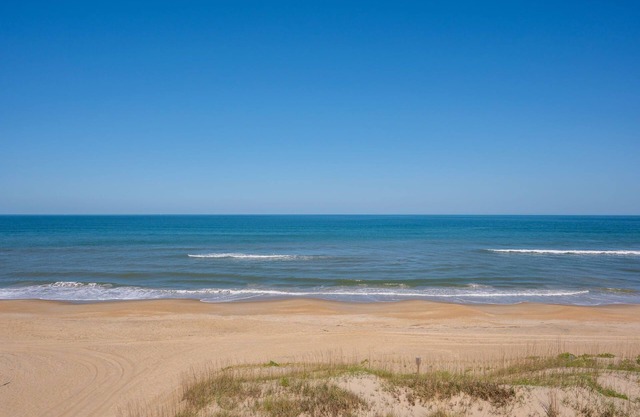 Top Floor with Oceanfront & Sound Views! Walk-in Shower, Avail: 9-2-25 - 9-6-25