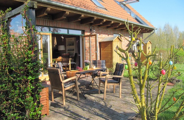 TOP: Holiday house in a fantastic location, large nature plot, close to Schaalsee.