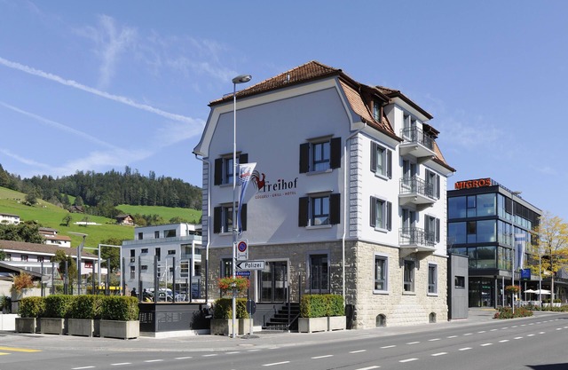 TOP Hotel Freihof Unteraegeri