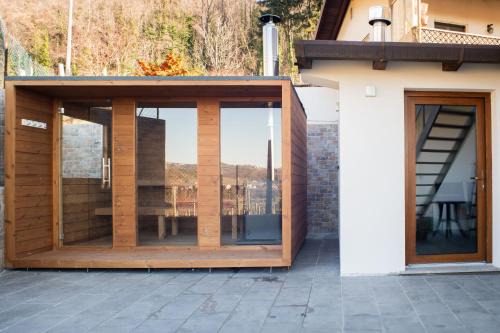 Torlanoholidayhome it - 4 bedrooms home in the countryside - sauna, wine, swim in the creek