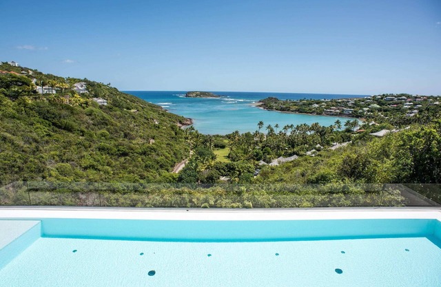 Tortue in Marigot by Personal Villas - Luxurious Modern Haven