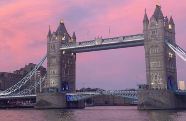 Tower Bridge Butlers Wharf Shad Thames Aircon Pied teerBalconyGardenViewsParking