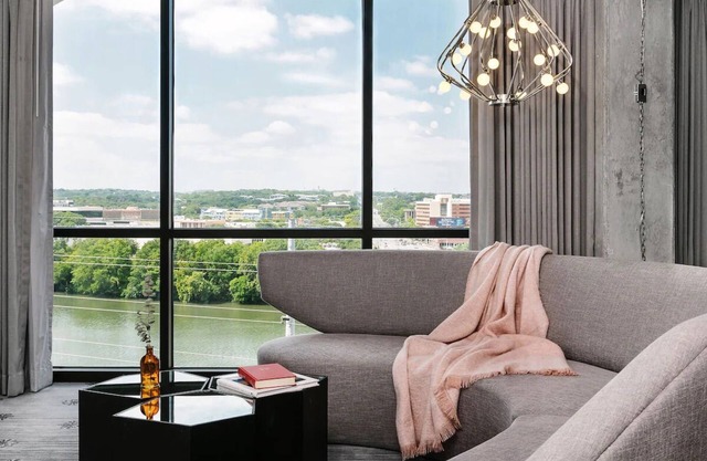 Town Lake Studio Suite at The LINE Hotel Austin, Bring Your Pets!