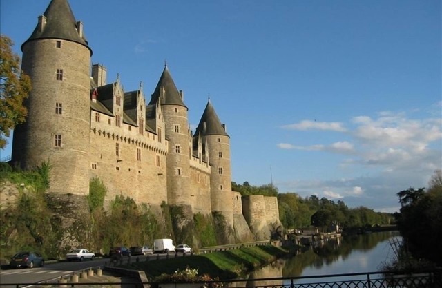 Traditional Breton Longère Near Historic Josselin