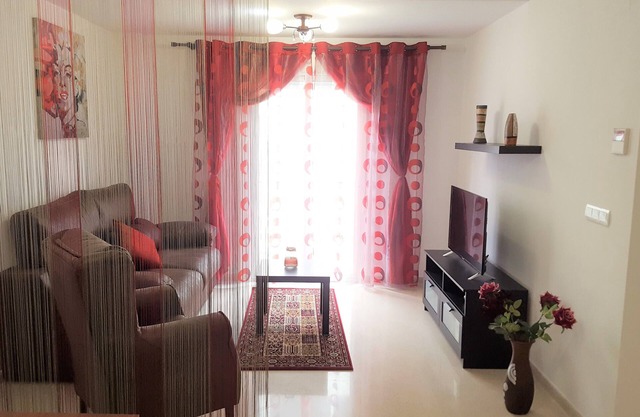 Traditional center apartment