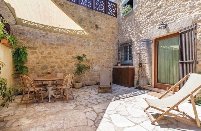 Traditional stone house in Peratallada