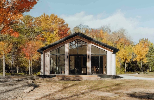Trail's End - Modern + Private Cabin in the Wood