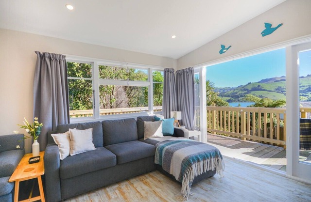 Tranquil Bay Family Retreat | Relax, Recharge