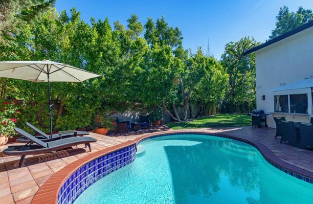 Tranquil Getaway Retreat Sleeps 7 Guest Home