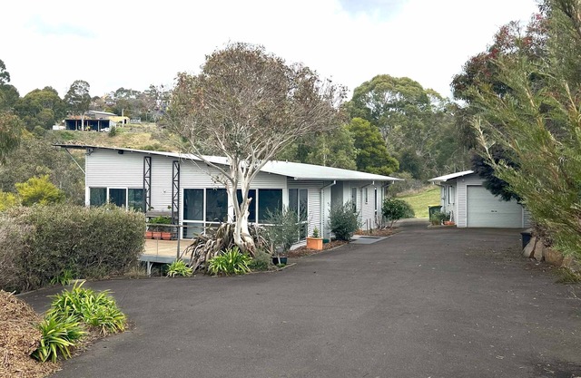 Tranquil Stay by the Tamar