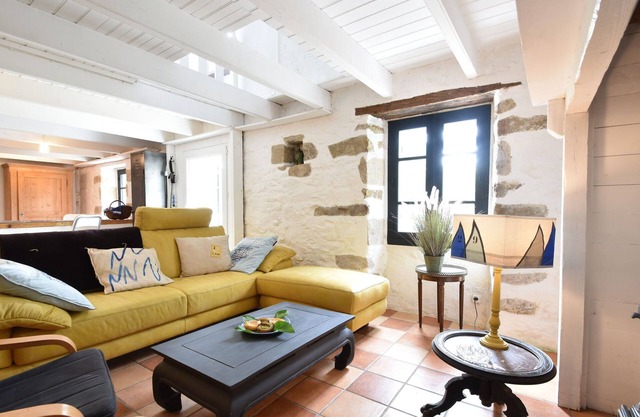 Tranquil Stay Near Audierne
