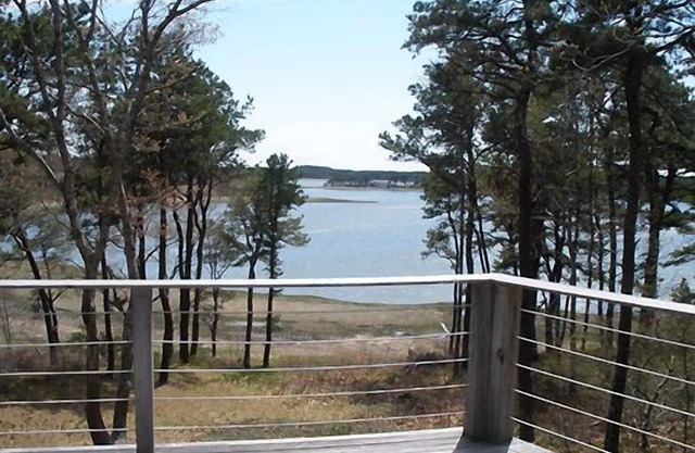 Tranquil Views of Drummer Cove (1321)