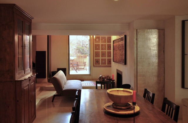 Trastevere Art and Books Luxury Apartment