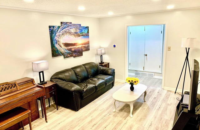 Travel Techs, xAI, Google, BlueOval,Insurance Relocation-Corporate Housing