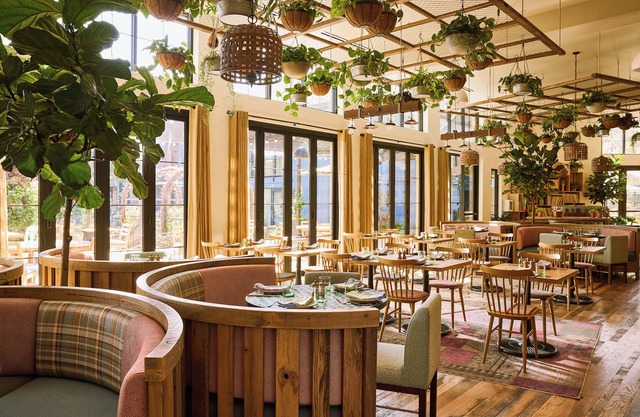 Treehouse Hotel Silicon Valley