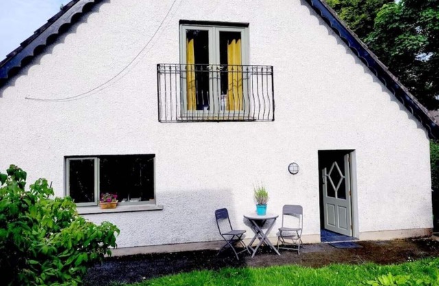 Treetops Loft: TouristNI , approved property situated near Belfast.