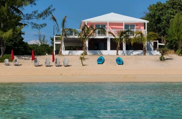 Trela Sands 8 Bedroom Whole House right on the beach