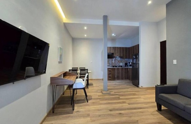 Trendy Cinta Costera Condo