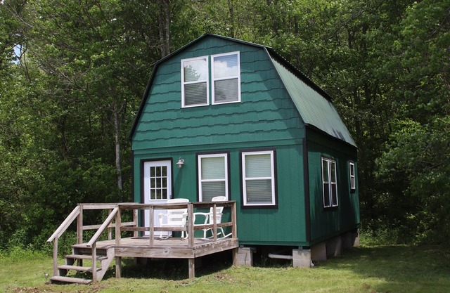 Trillium Cabin at Maple Ridge Creek in the North Georgia Mountains