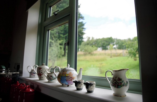 Tring Grange Cottage - Sleeps 2 - Onsite Parking