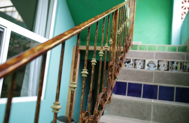 Trojan House Green Suite