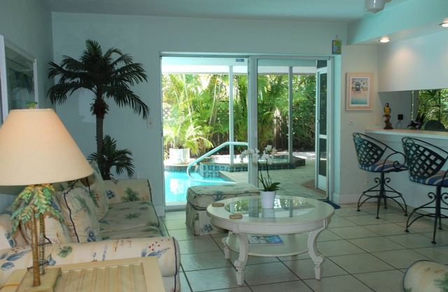 Tropical Island Home