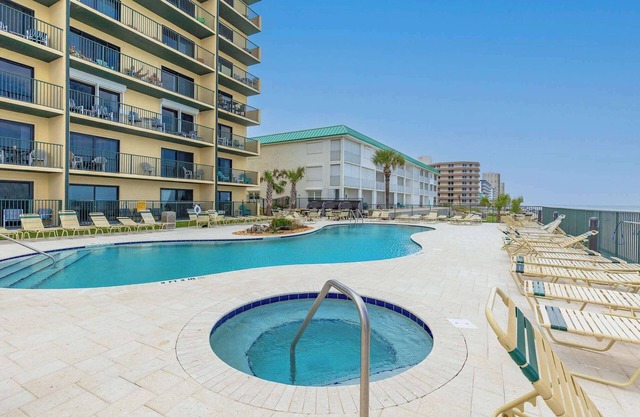 Tropical Palms | Partial Ocean View, Pool, Hot Tub