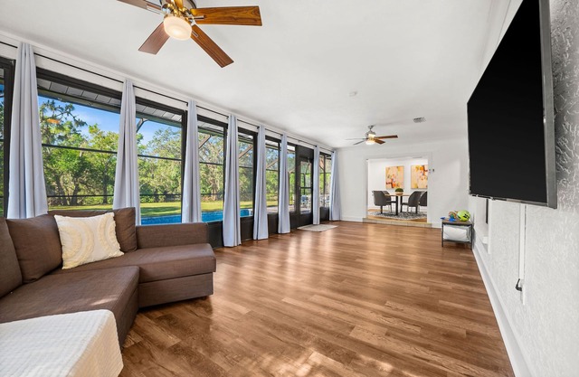 Tropical Paradise! Family-Friendly Home Near The Beach!