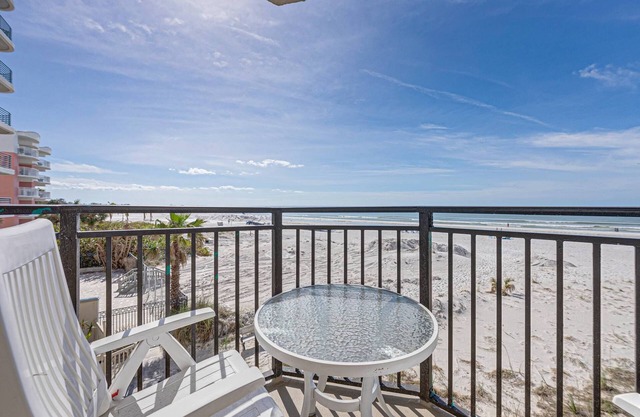TRUE GULF FRONT CONDO 301 100% DIRECT BEACH & GULF VIEWS NEW EVERYTHING Clean!