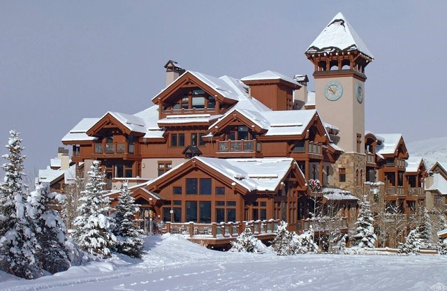 True Ski in Ski Out Located In Arrowhead village. 3 Bed/3 Bath Unit