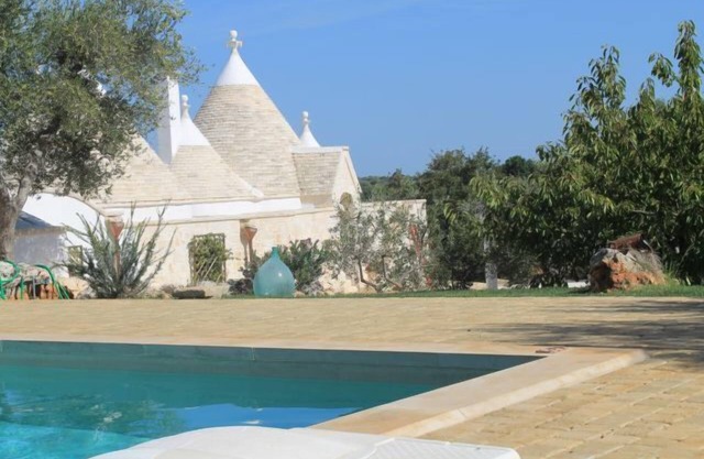 Trulli di Cristoforo charm in the heart of Salento with swimming pool and private Jarden '