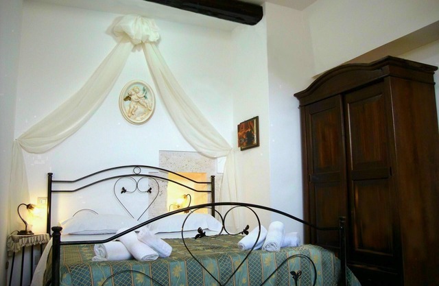 Trulli di Marì: Trullo Il Nido ideal for couples 12km from the sea Wifi